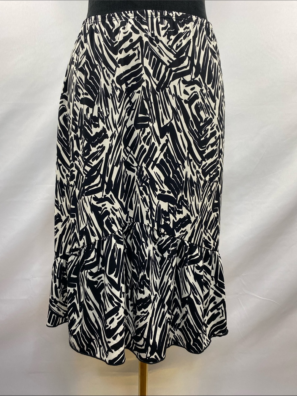 Vintage Y2K Claudia Richard Black White Abstract Tiered Midi Skirt Unlined